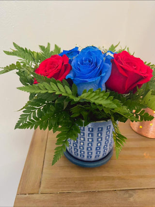 Arreglo de rosas con Charcutería