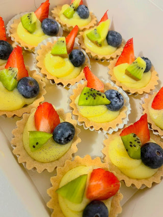 Docena de Mini Tartas con Frutas